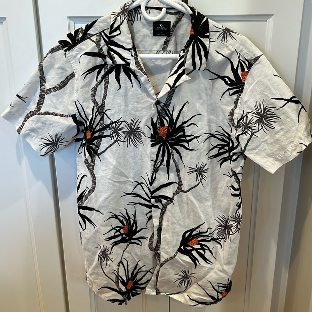 Rip Curl Party Pack button down Hawaiian Shirt Size Small